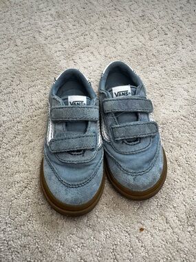 Vans Kids Light Blue Suede Velcro Sneakers size 8c